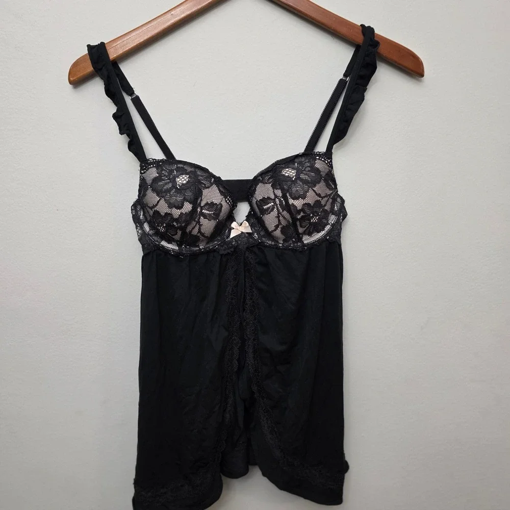 Victoria's Secret Black Lace Trim‎ Peek-A-Boo Babydoll Chemise Lingerie 34B Y2K